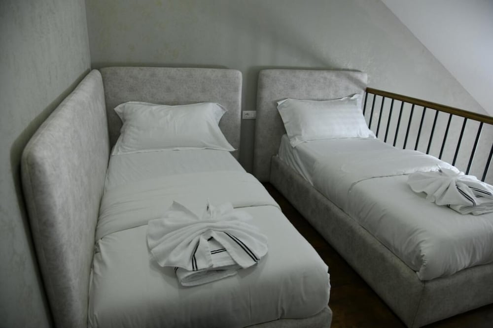 Family Room, Garden View