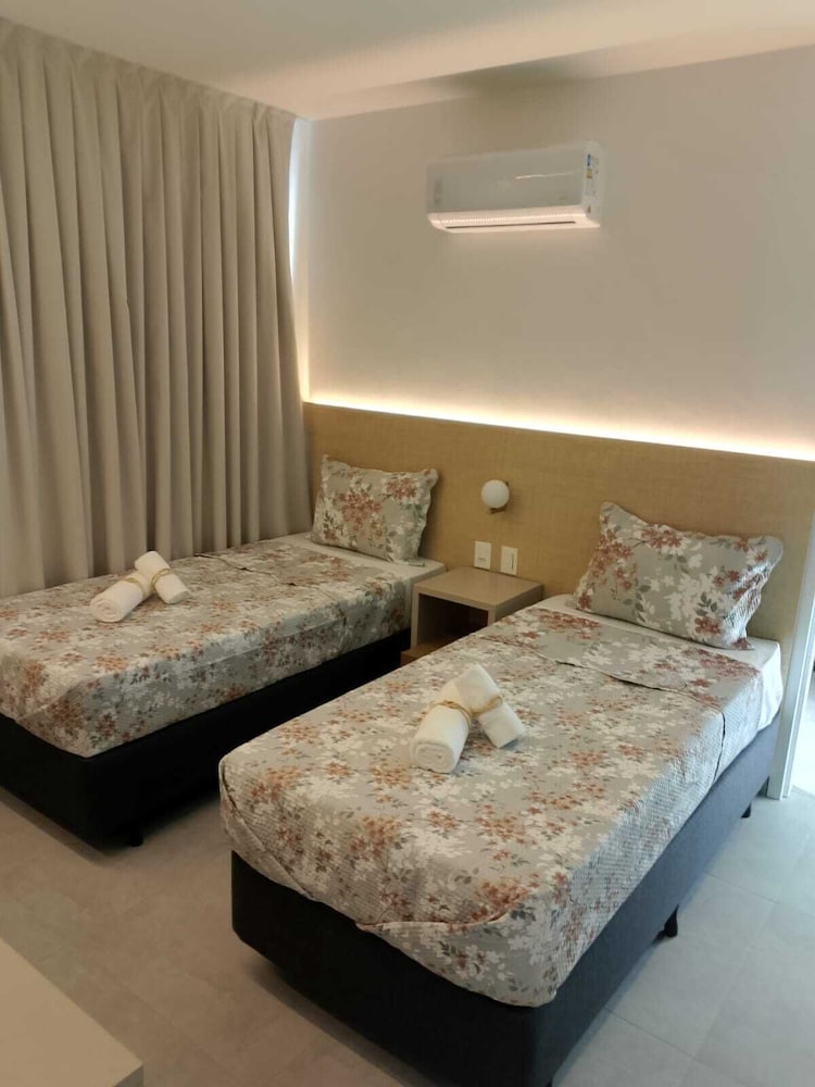 Luxury House photo 2