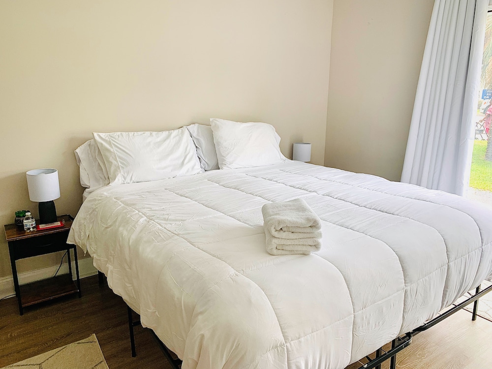 Family Suite, Multiple Beds, Non Smoking photo 3