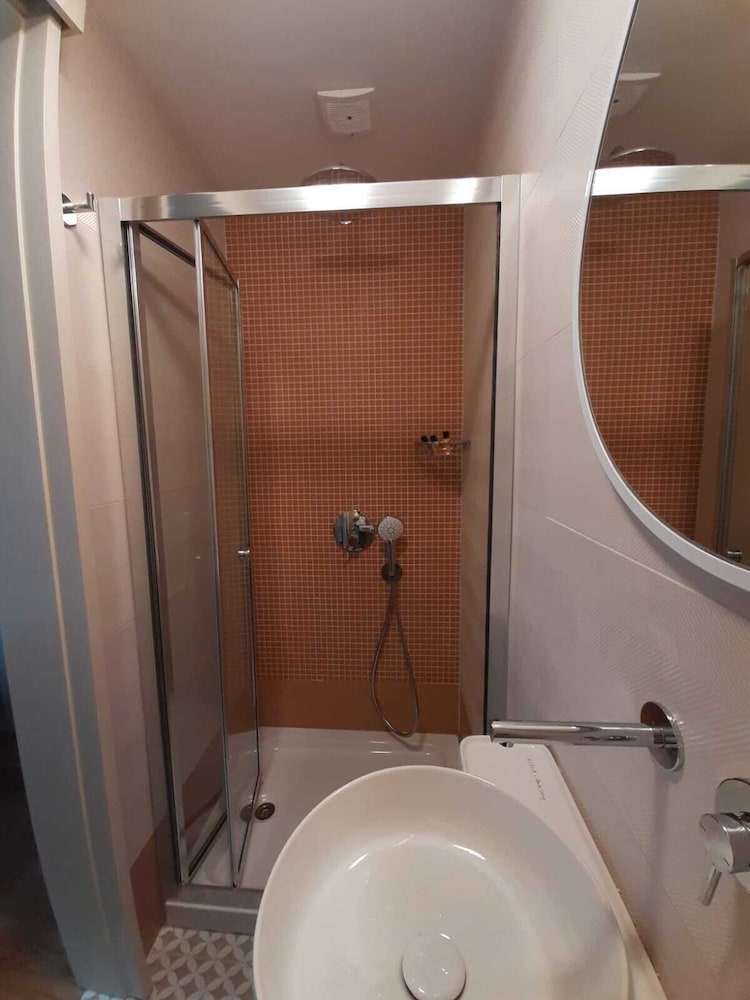 Classic Single Room, 1 Twin Bed photo 2