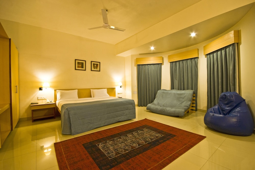 Premium Room - Photo 8