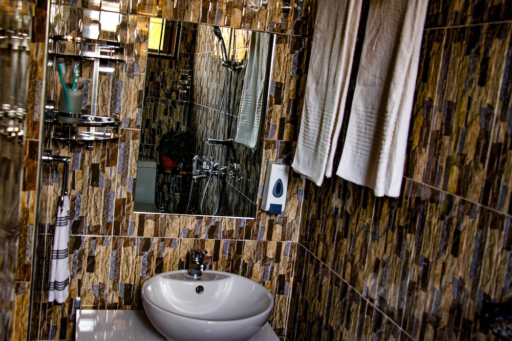 Standard Single Room, 1 Bedroom, Non Smoking, Private Bathroom - Photo 6