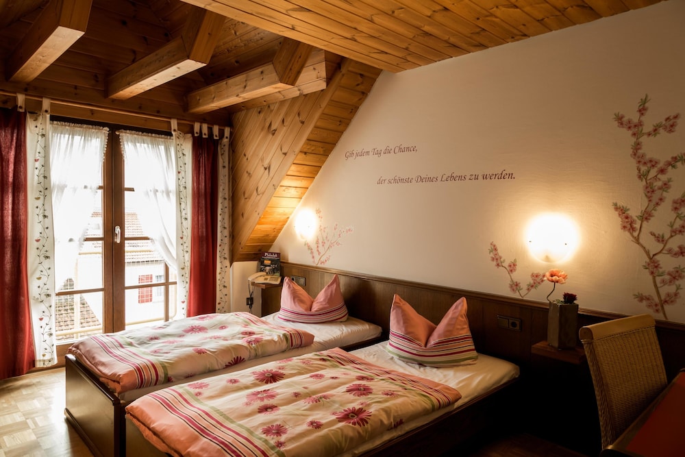 Classic Double or Twin Room photo 1