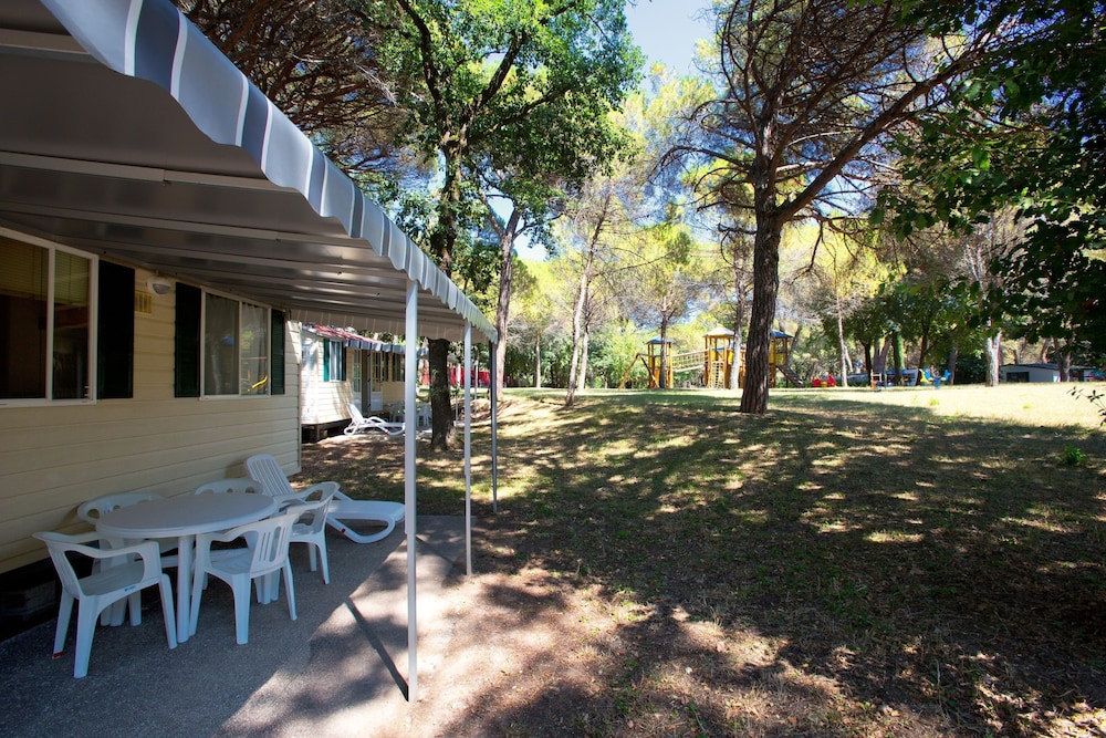 Mobile Home, 2 Bedrooms (Green Holiday) photo 2