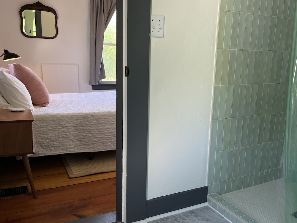 Mountain View Room photo 3
