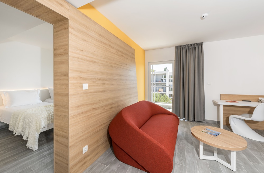 Junior Suite, Terrace - Photo 4