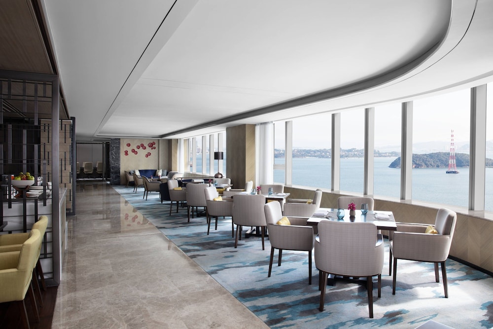 Executive Room, 2 Double Beds, Harbor View - Photo 7