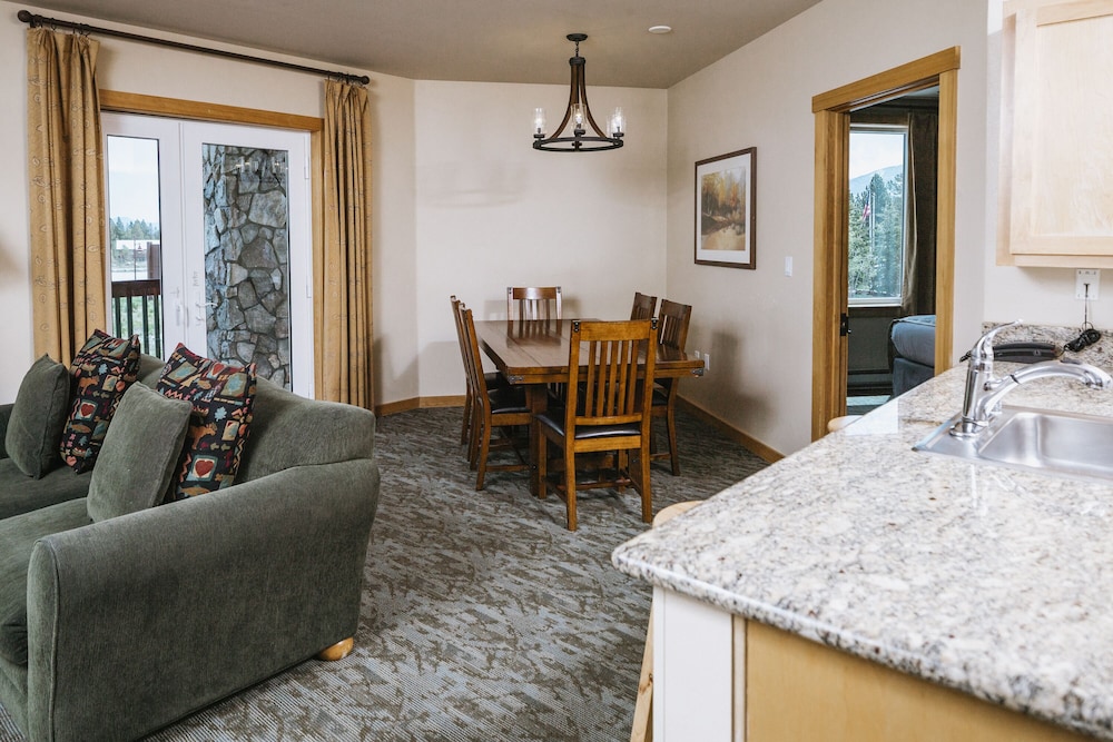 Condo, 2 Bedrooms (Two Bedroom Condominium with 2 Kings) - Photo 7
