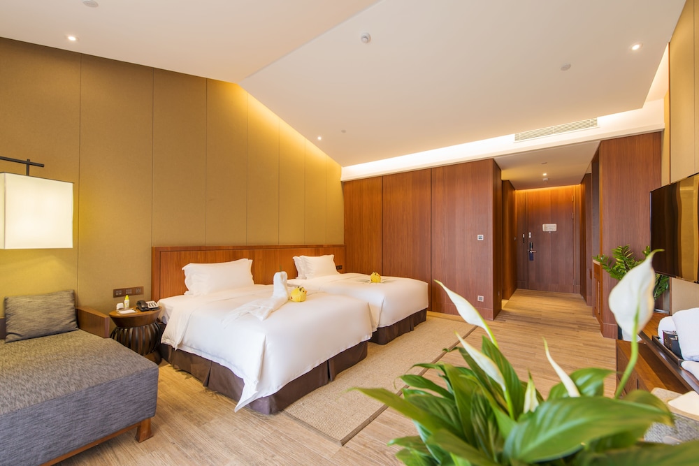 Deluxe Twin Room photo 3