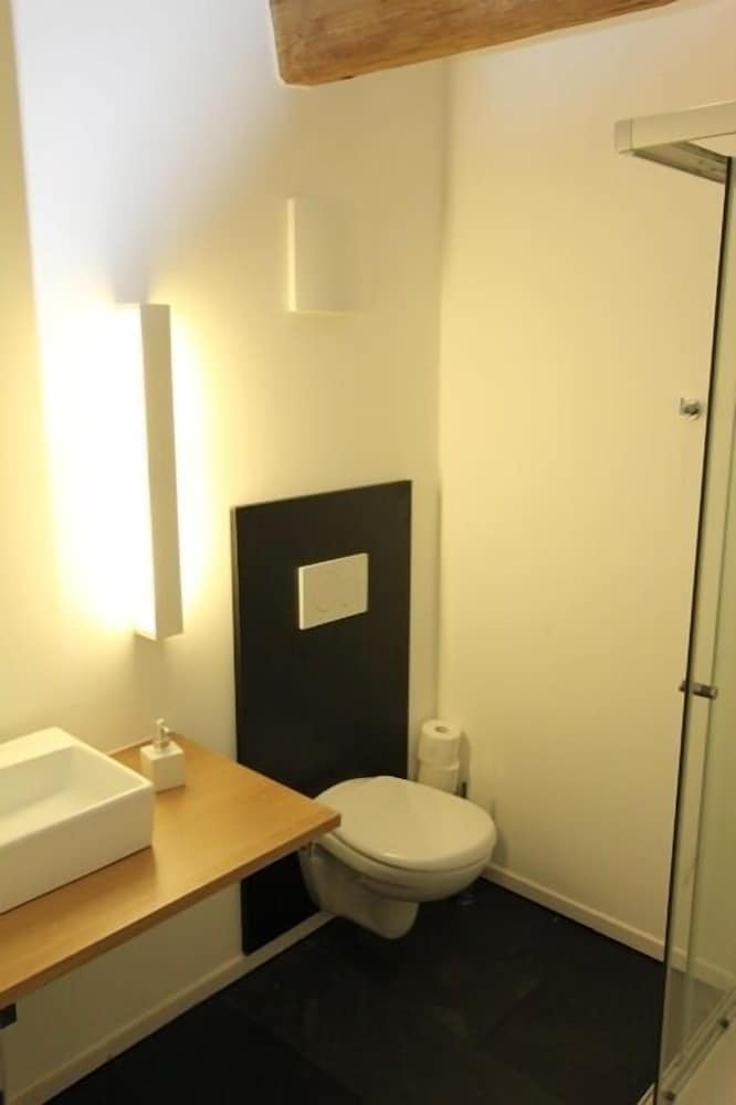 Apartment (Mandarin) photo 2
