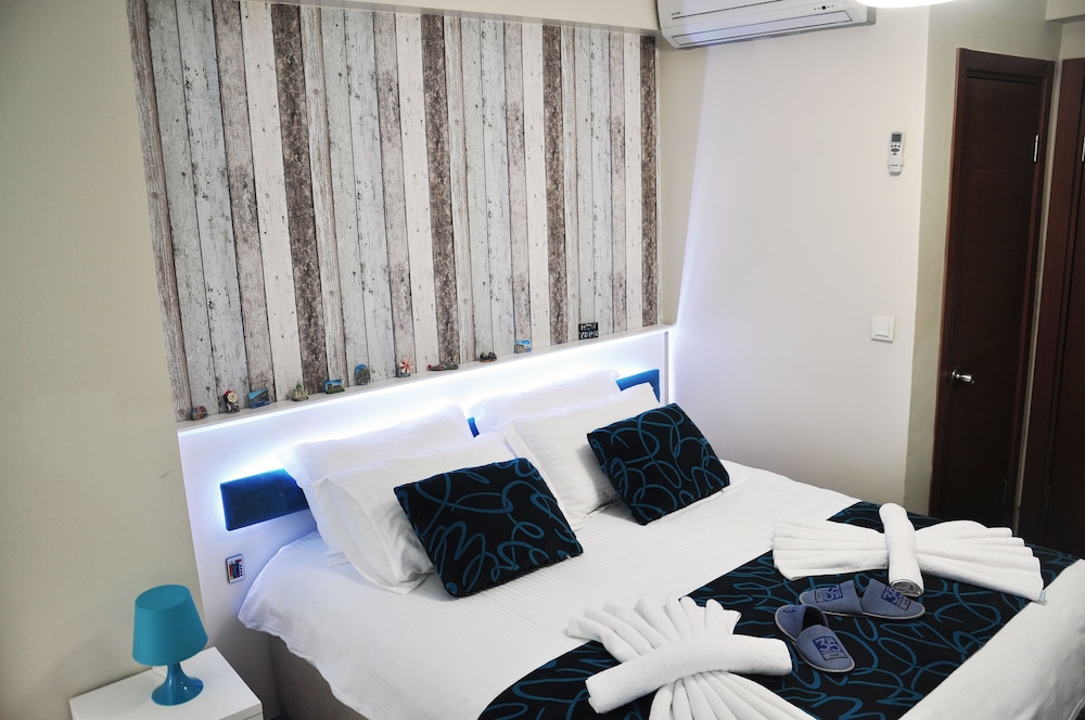 Deluxe Double Room Single Use photo 1