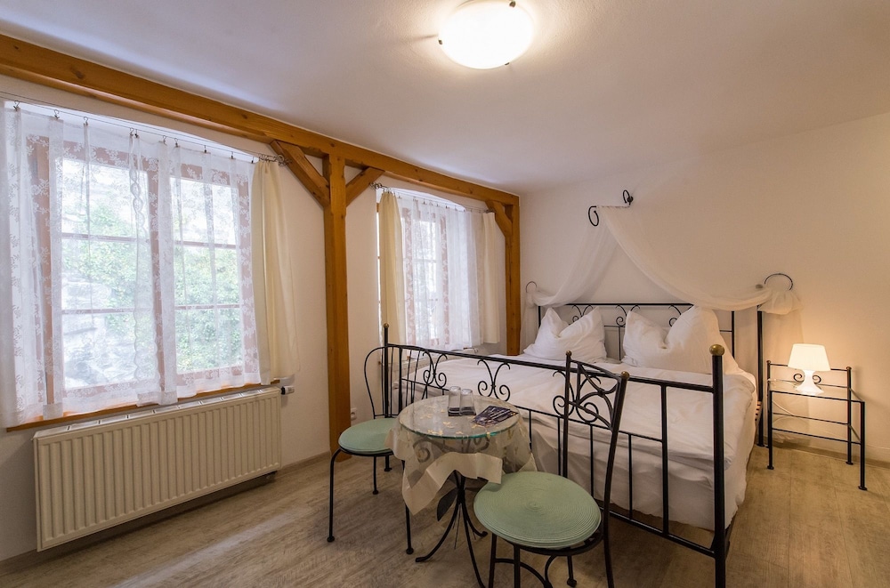 Classic Double Room photo 1