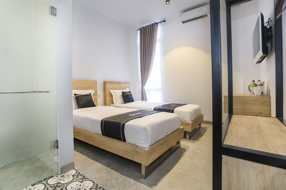 Deluxe Twin Room - Photo 2