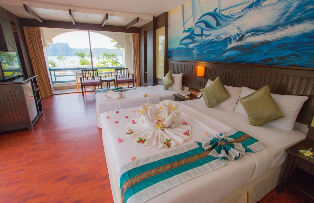 Deluxe Triple Room