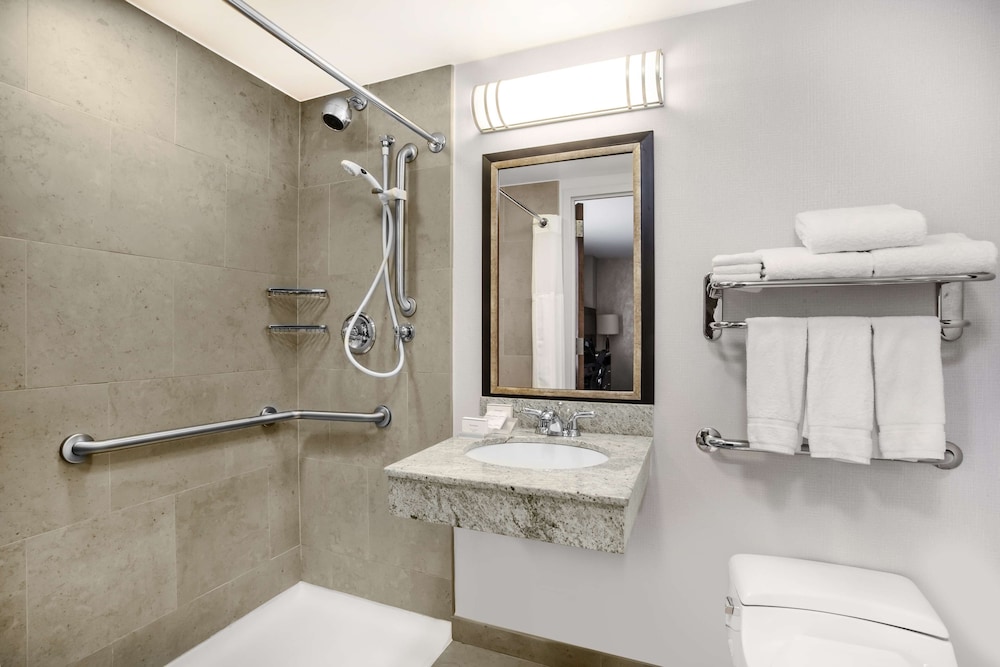 Room, 2 Double Beds, Accessible (Mobility, Roll-in Shower)