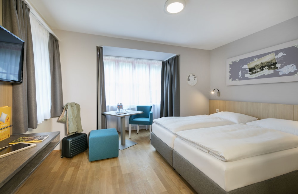 Double Room - Photo 4