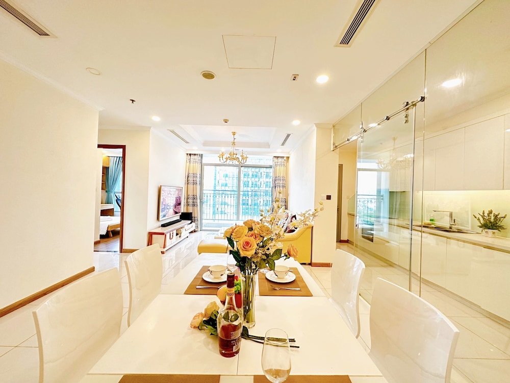 Grand Suite, 1 Bedroom, Club Lounge Access, City View photo 1