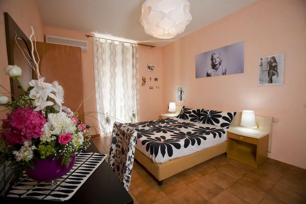 Superior Double Room - Photo 2