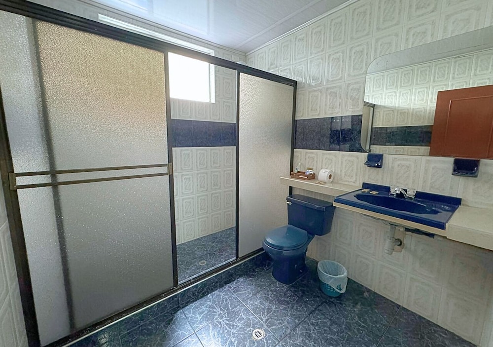 Standard Triple Room photo 3