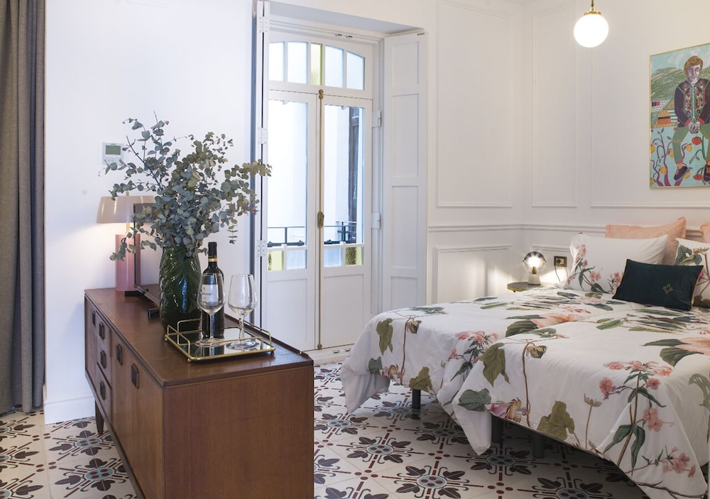 Superior Apartment, 2 Bedrooms