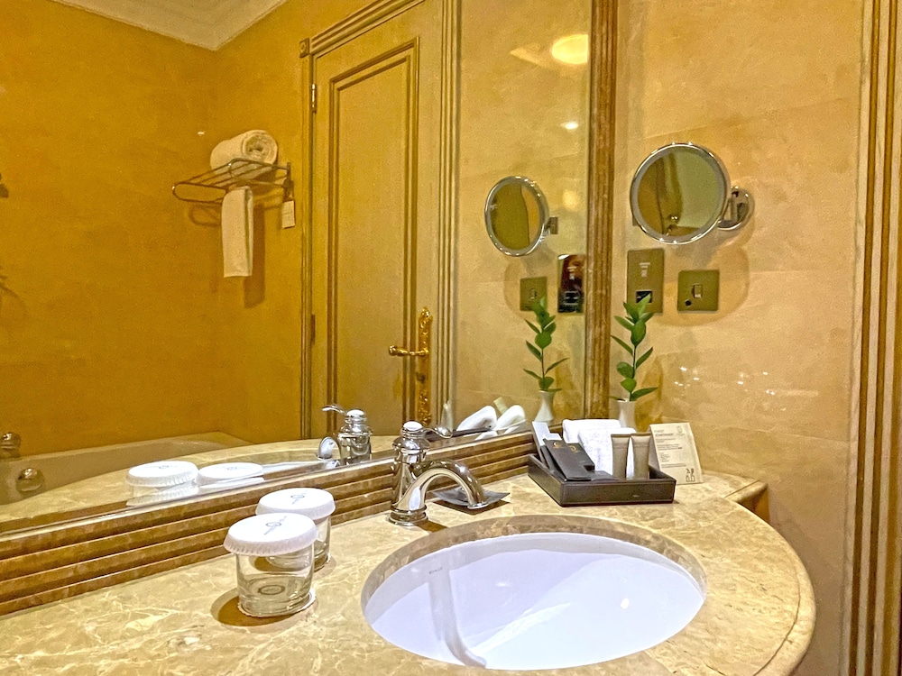 Deluxe Suite, 1 Bedroom photo 3