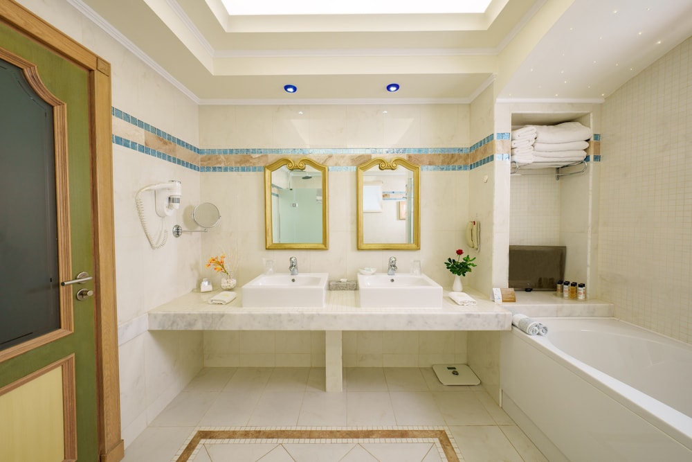 Villa, Private Pool, Sea View photo 2