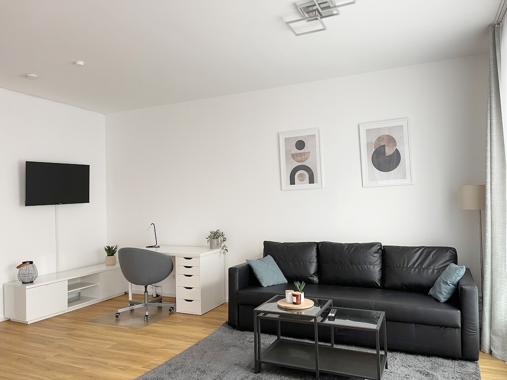 Family Apartment, 2 Bedrooms, Balcony photo 1