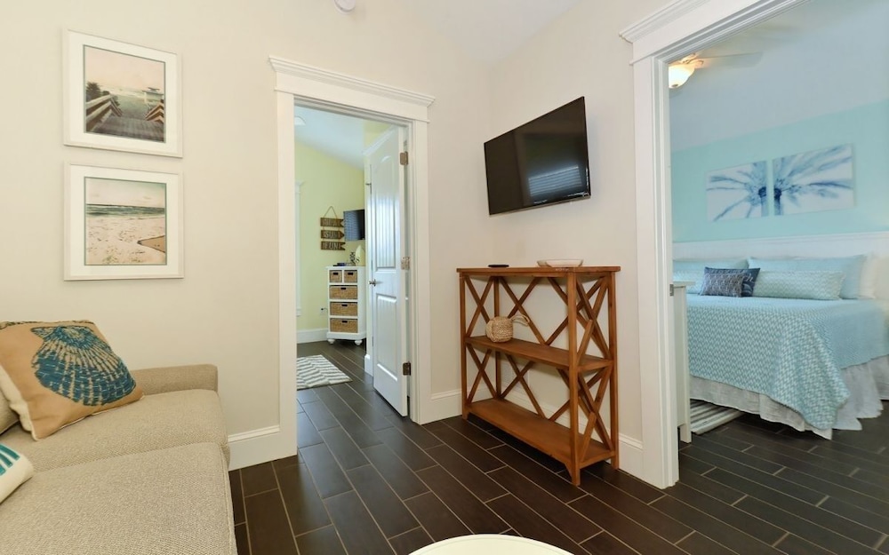 Townhome, 4 Bedrooms photo 3
