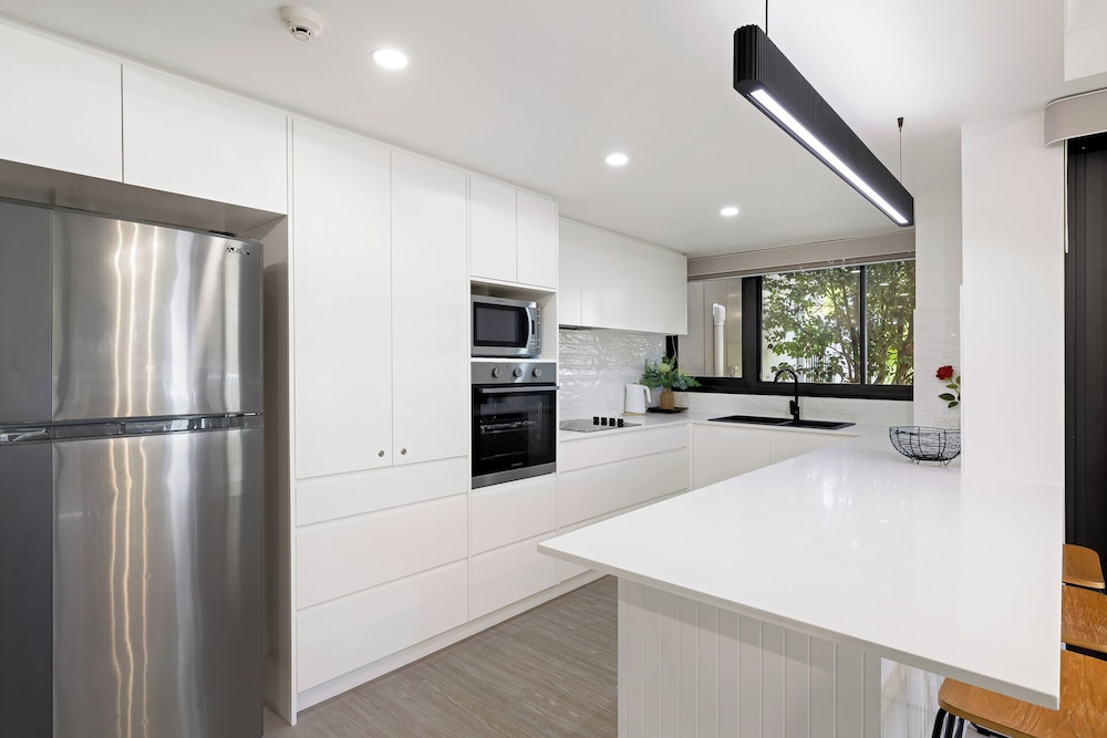 2 Bed Ocean View Apartment - Ground Floor photo 2