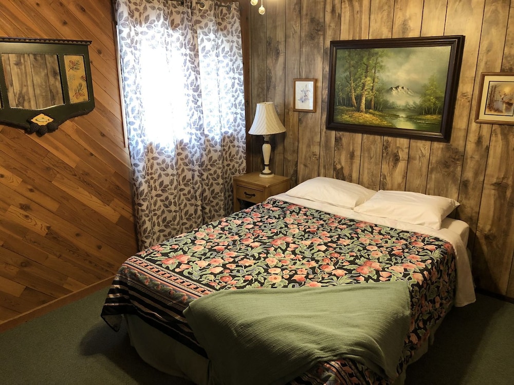 Cabin, 3 Bedrooms photo 1