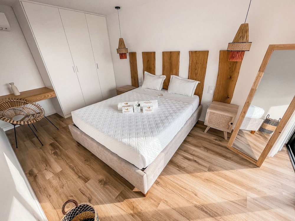 Panoramic House, 1 Queen Bed with Sofa bed, Kitchenette, River View