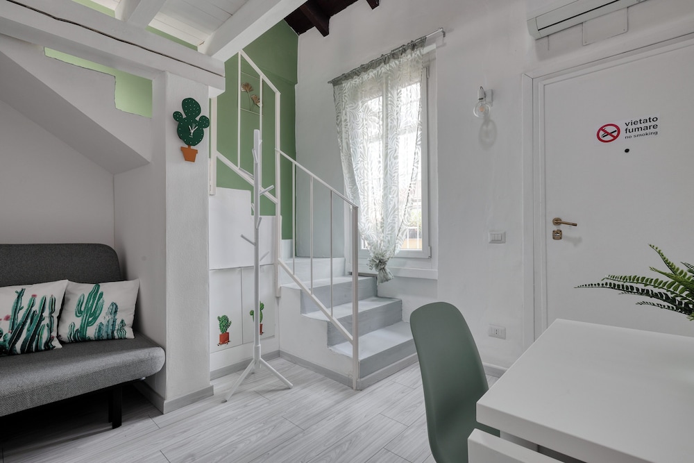 Comfort Studio, City View