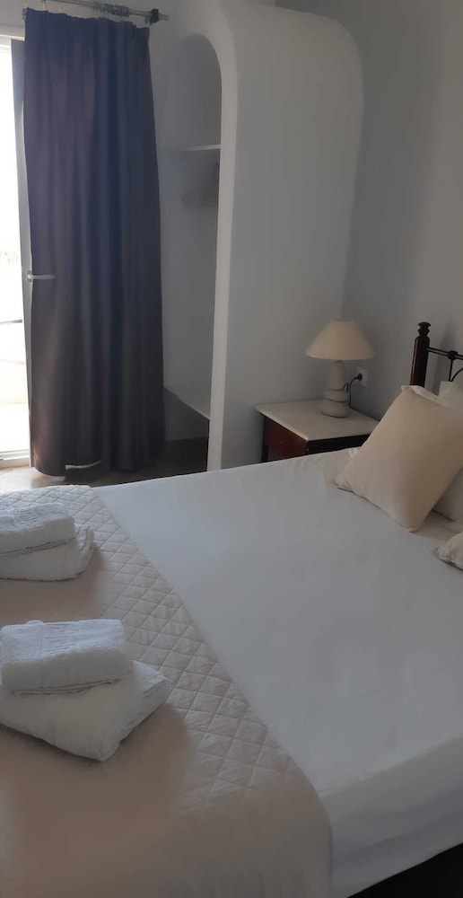 Standard Double or Twin Room - Photo 3