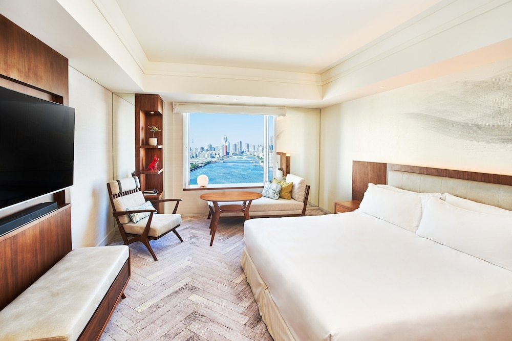 Classic Room, 1 King Bed, Club Lounge Access, River View (Japanese)