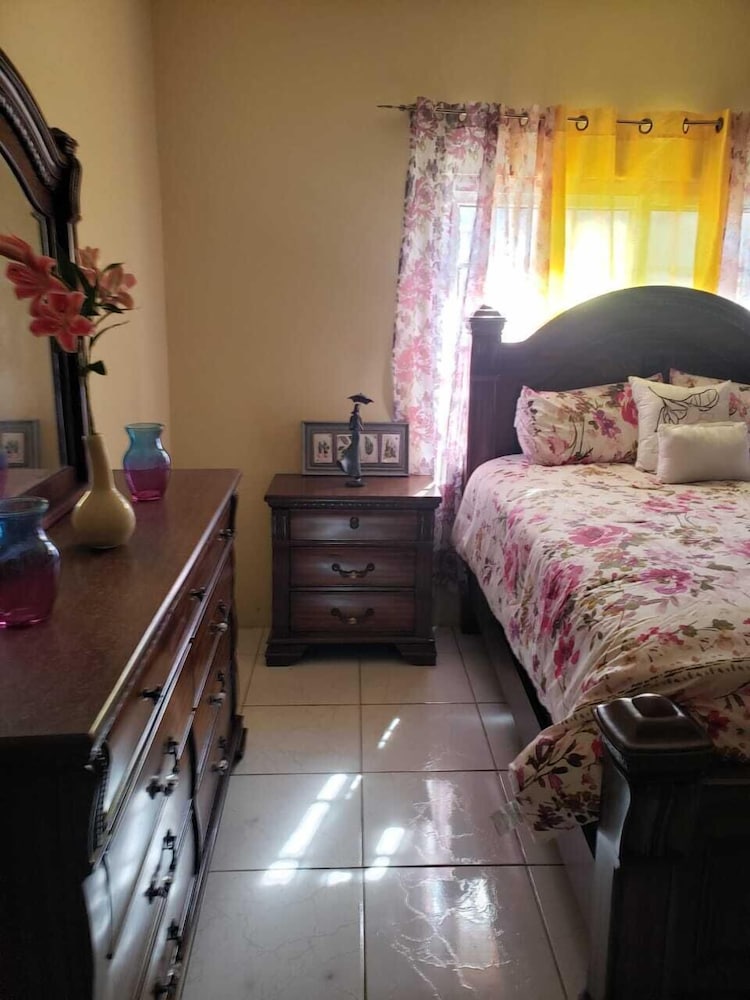 House, 2 Bedrooms, Non Smoking, Kitchen photo 1