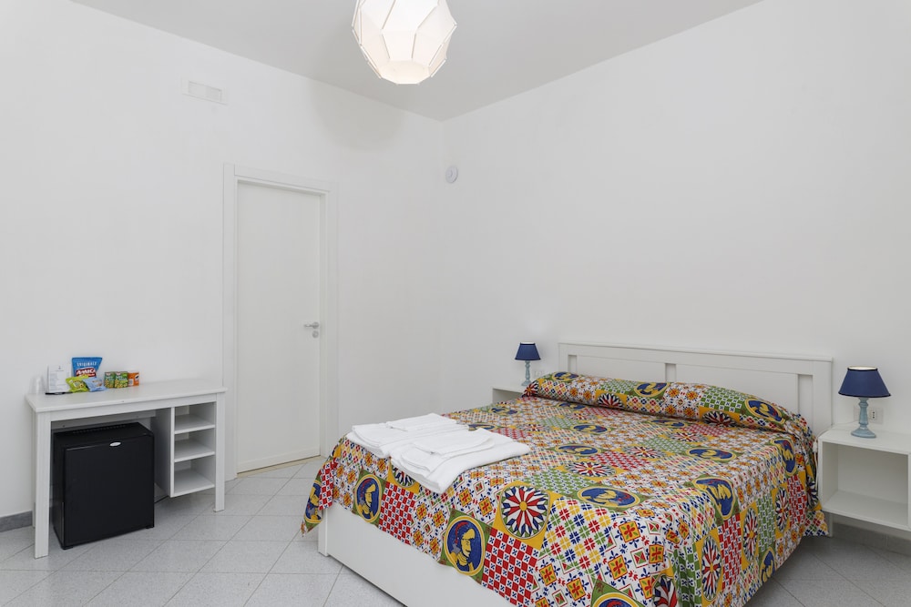 Double Room, Patio photo 3