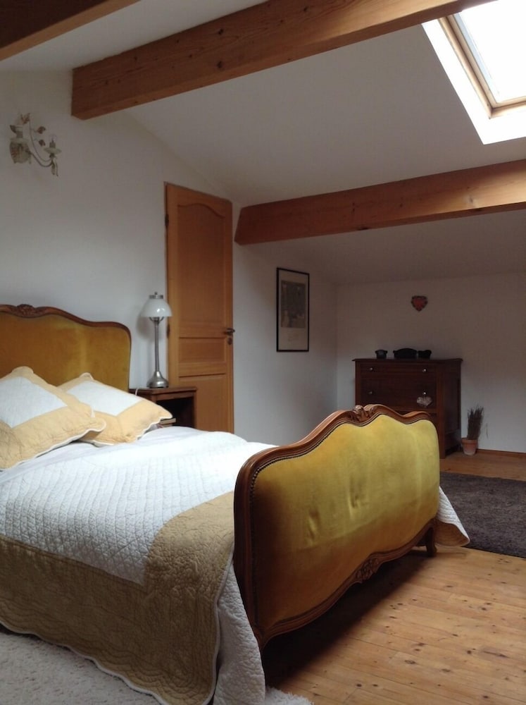 Double Room (Pin) photo 1