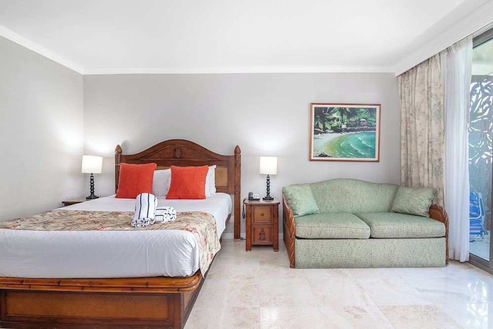 Standard Studio, 1 Queen Bed with Sofa bed, City View