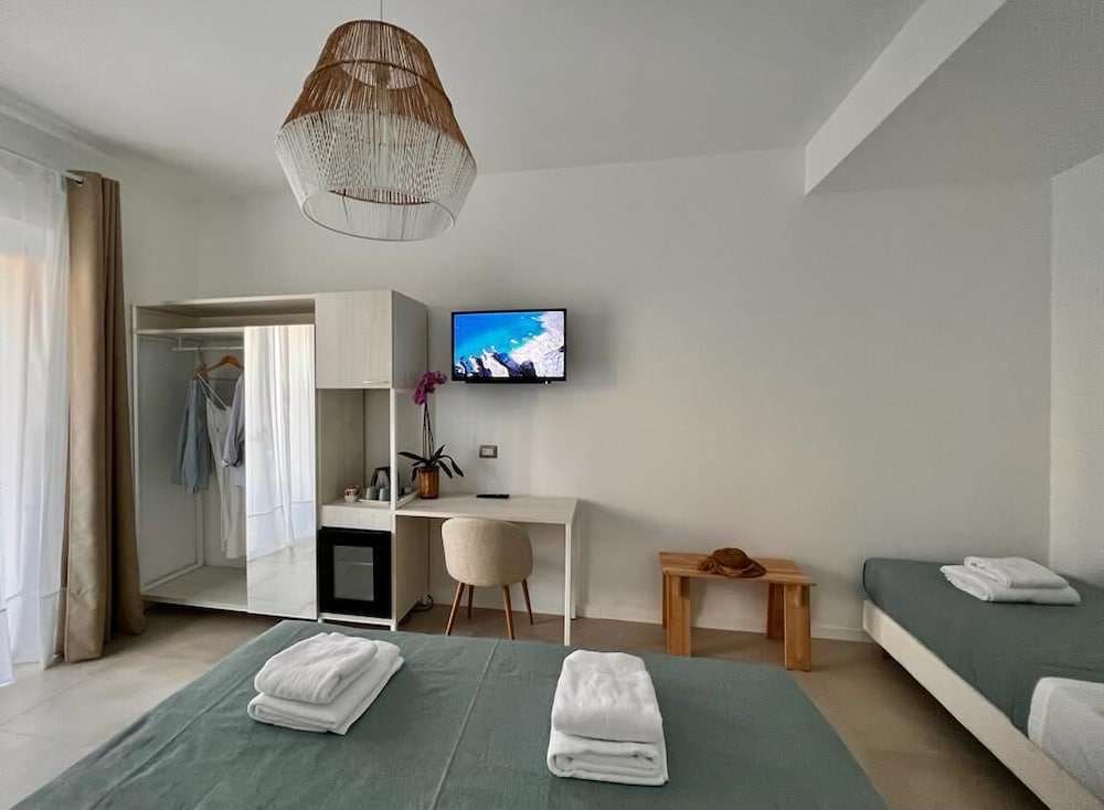 Standard Triple Room photo 3
