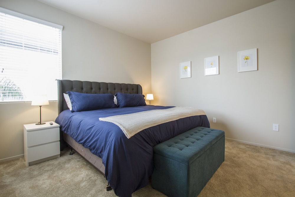 Deluxe Apartment, 2 Bedrooms, 2 Bathrooms, Pool View