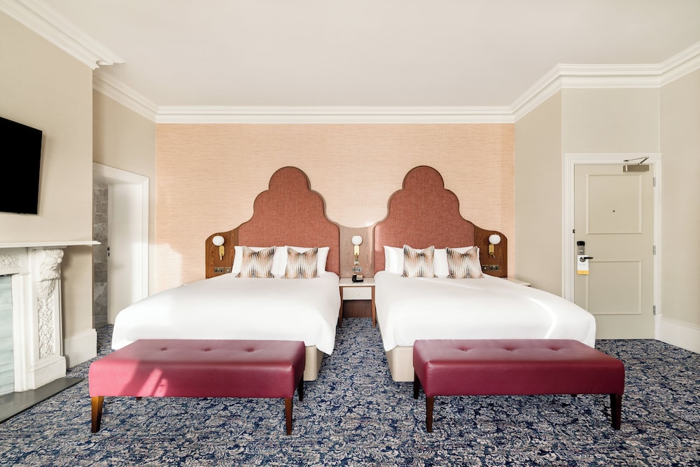 Suite, 2 Queen Beds photo 2