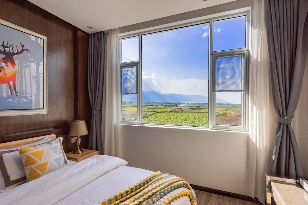 Family Triple Room, Valley View photo 1