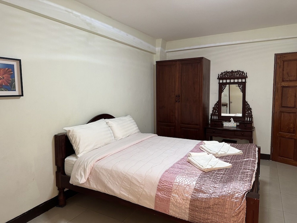 Standard Room photo 2