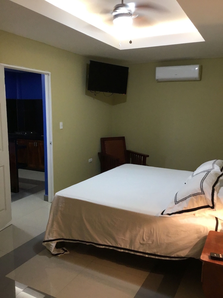 Exclusive Room, 1 King Bed, Bay View, Executive Level