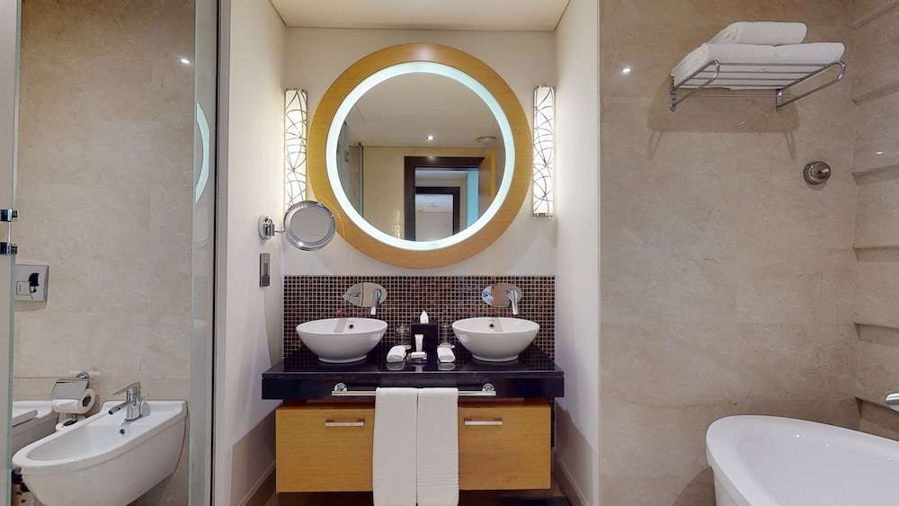 Apartment, 3 Bedrooms (Free Shuttle to La Mer & Dubai Mall) photo 2