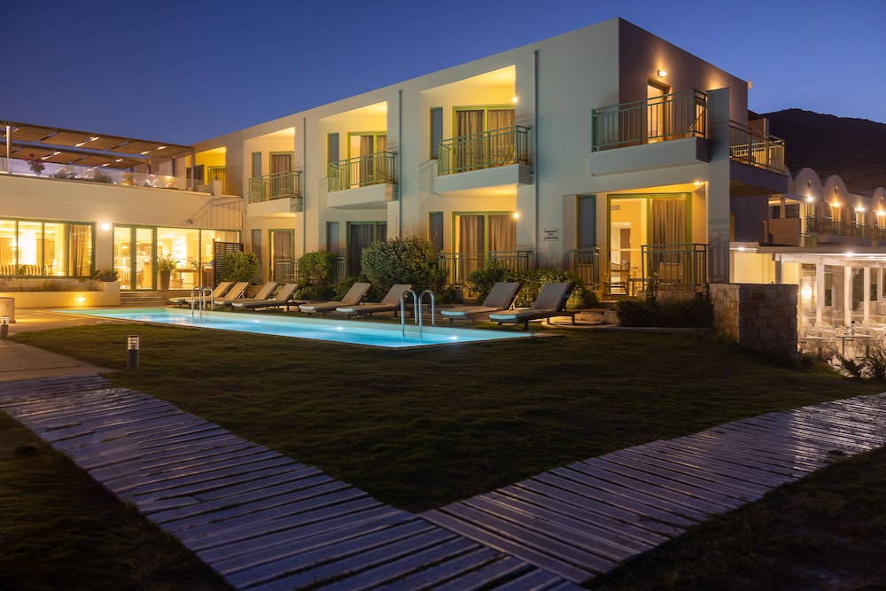 Double Room, Sea View (Sharing Pool - AD) - Photo 10
