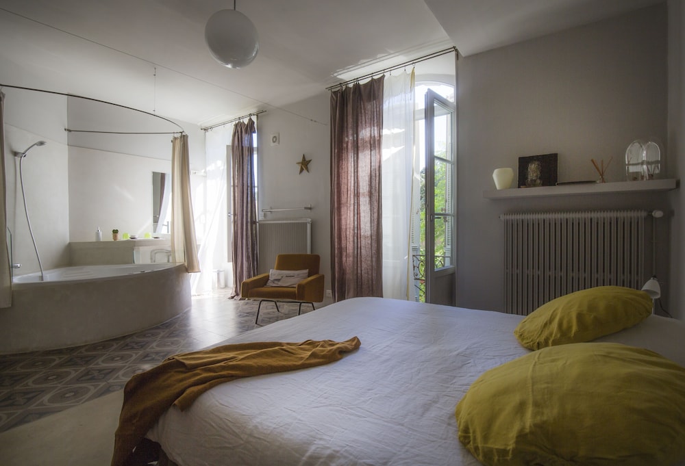 Double Room (Bois De Santal) photo 3