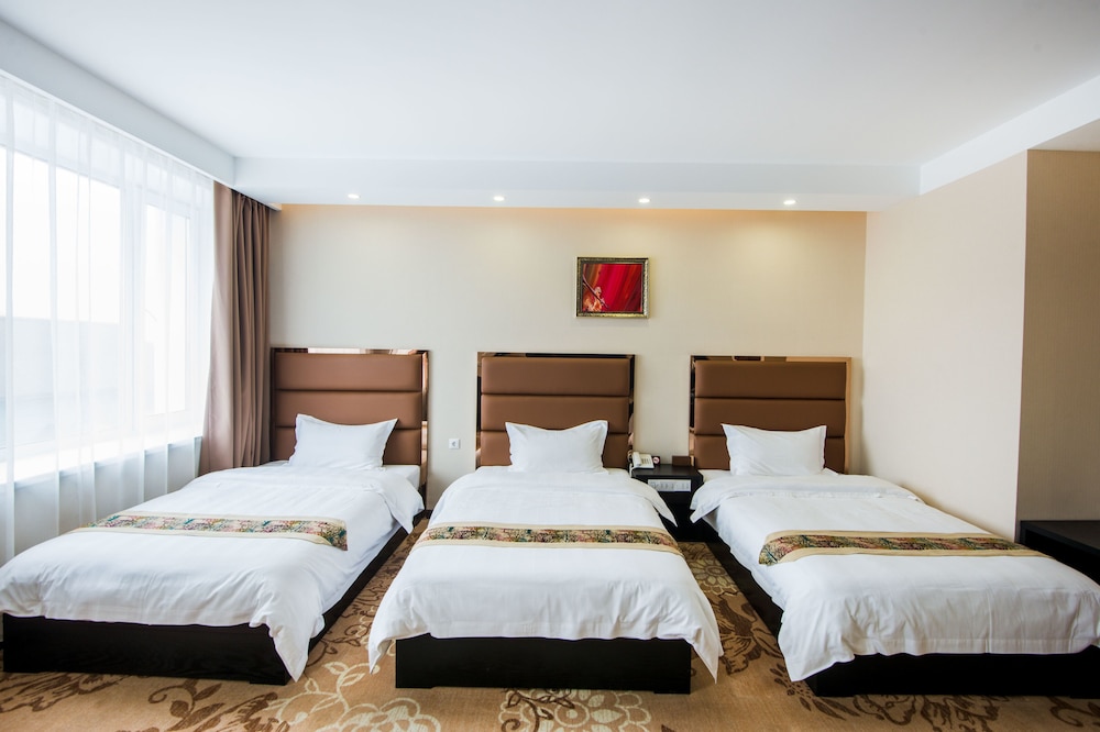 Standard Triple Room, 1 Bedroom photo 2