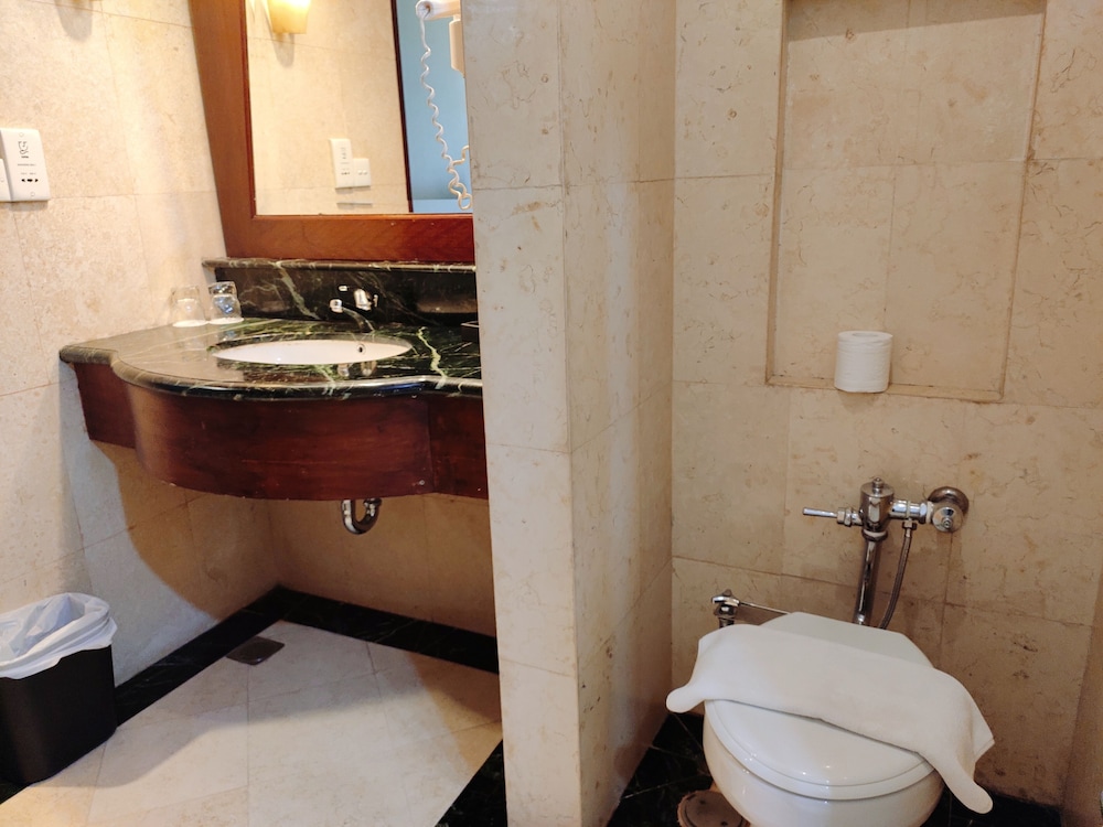 Deluxe Twin Room - Photo 4