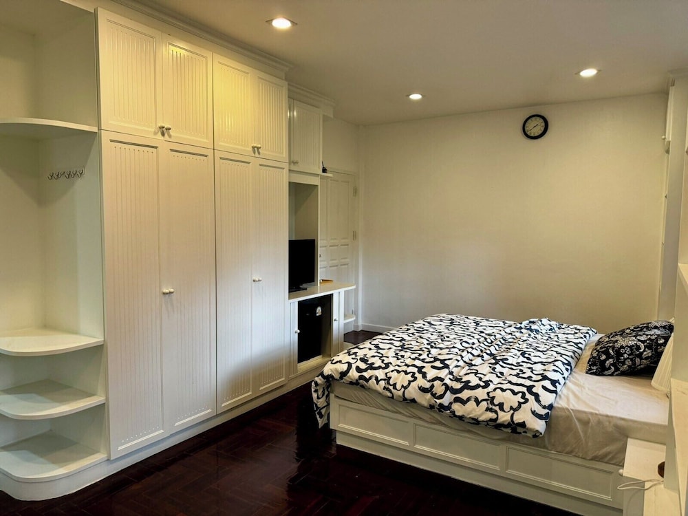 Deluxe Room, City View photo 1